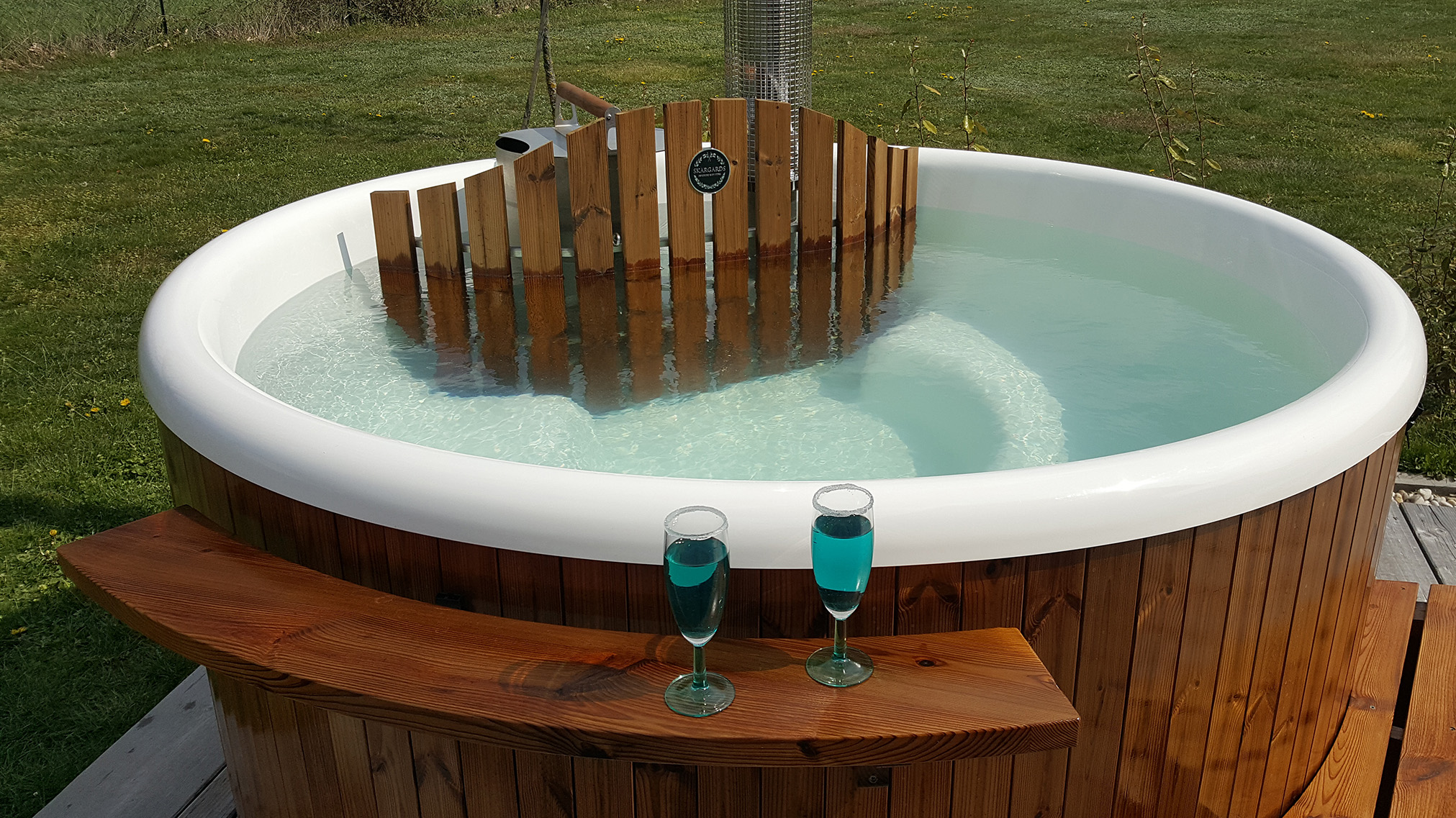 Bain nordique, spa privatif pour vous détendre lors de votre week-end couple dans le gite le 1780